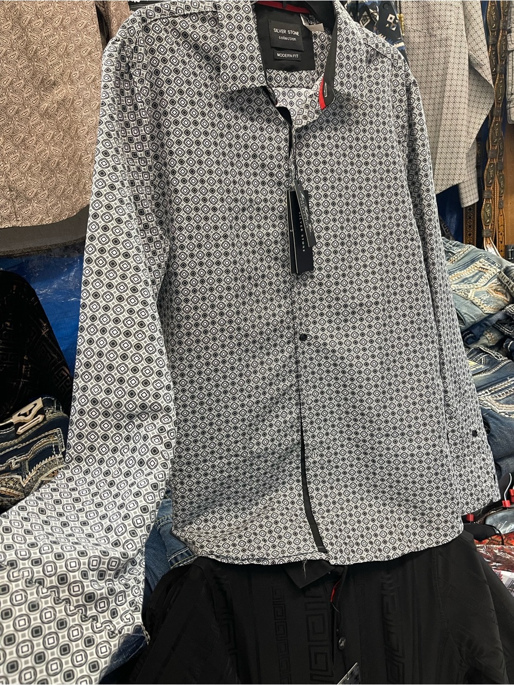 Modern Fit Black & White Geo-Print Mens Shirt size XL (fits L best) Modal